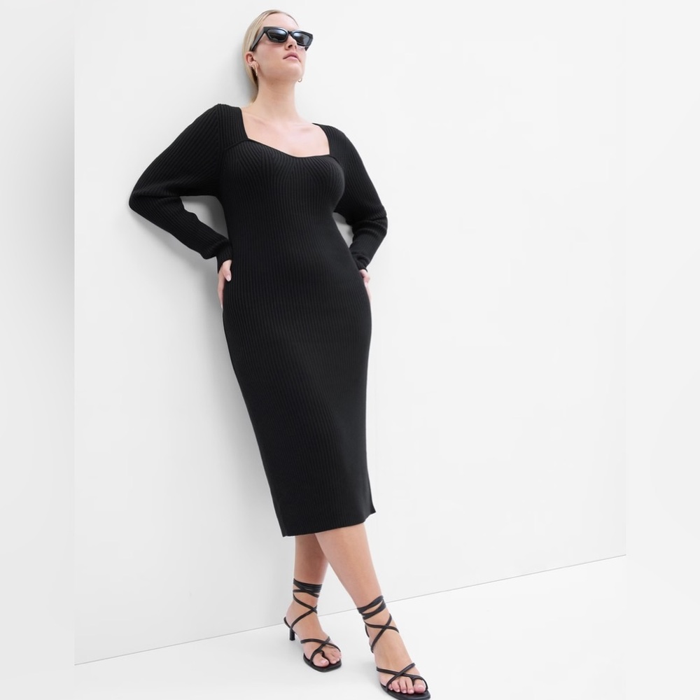 Gap Sweetheart Rib Knit Midi Dress in Black